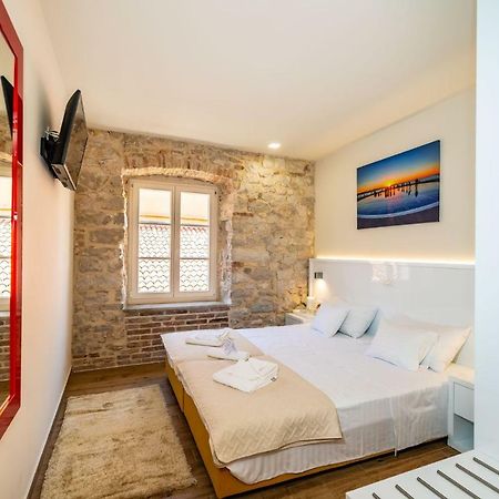 Idassa Atrium Rooms Zadar Extérieur photo