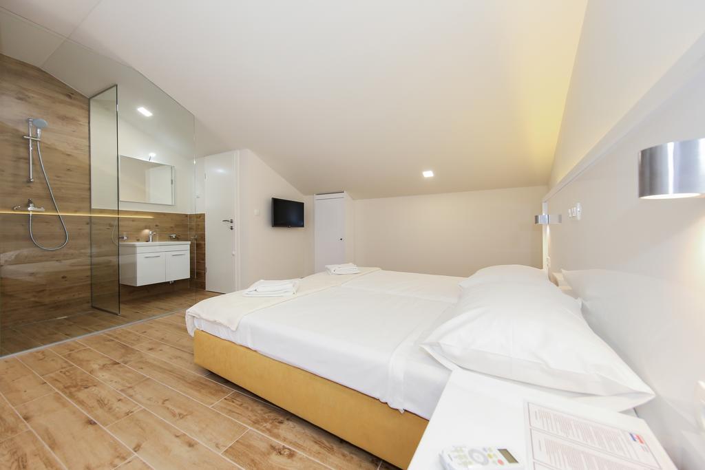 Idassa Atrium Rooms Zadar Extérieur photo