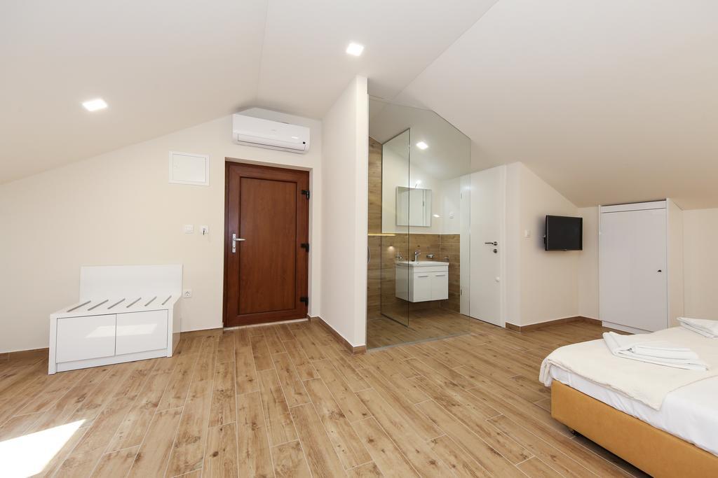 Idassa Atrium Rooms Zadar Extérieur photo