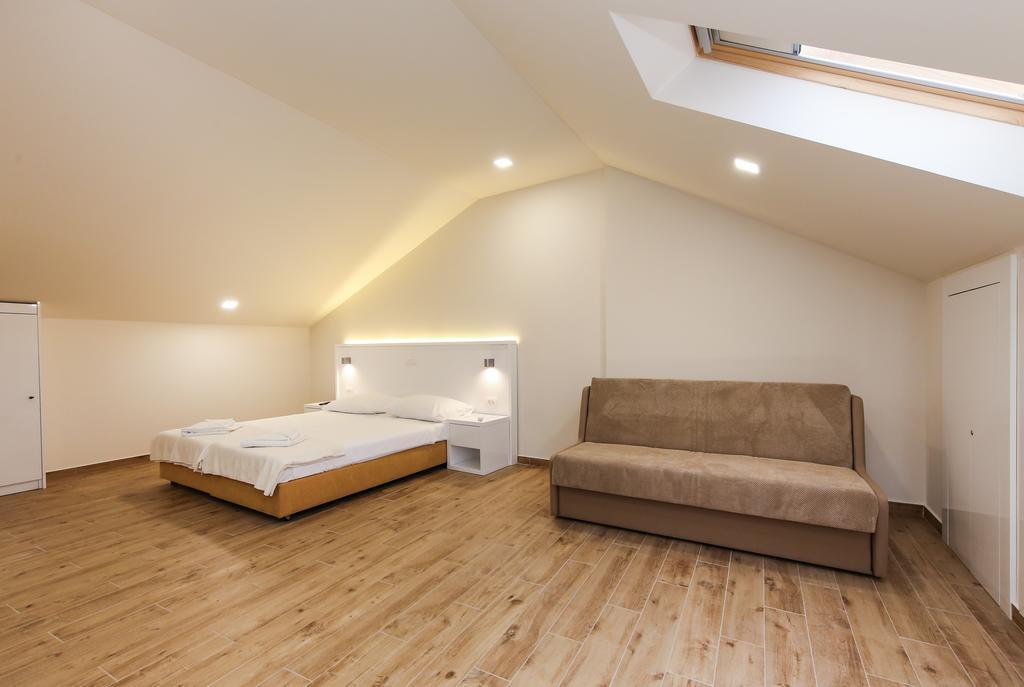 Idassa Atrium Rooms Zadar Extérieur photo