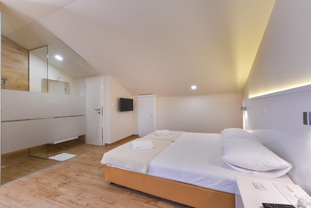 Idassa Atrium Rooms Zadar Extérieur photo