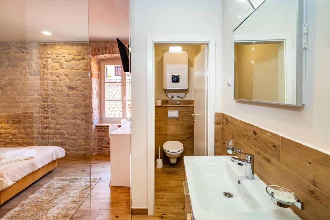 Idassa Atrium Rooms Zadar Extérieur photo