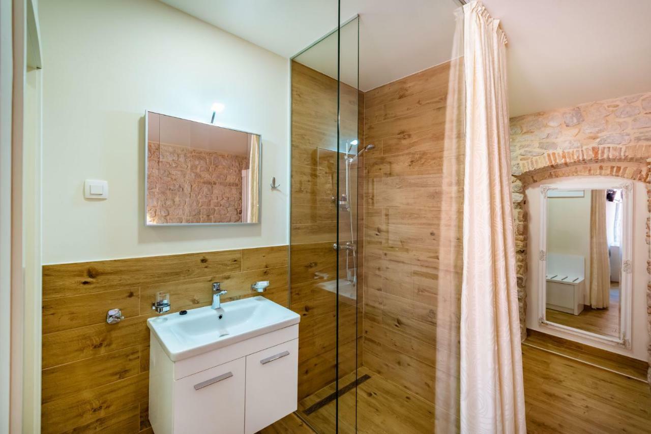 Idassa Atrium Rooms Zadar Extérieur photo