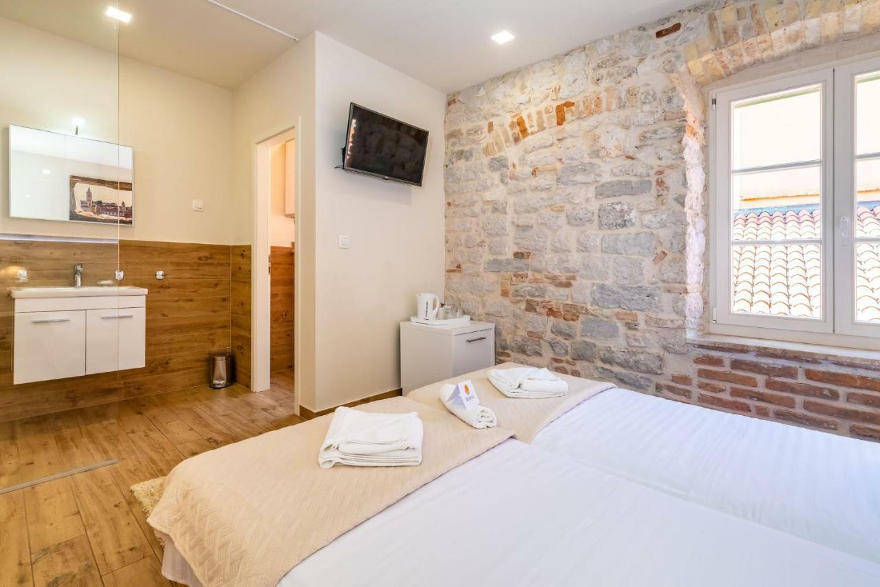 Idassa Atrium Rooms Zadar Extérieur photo