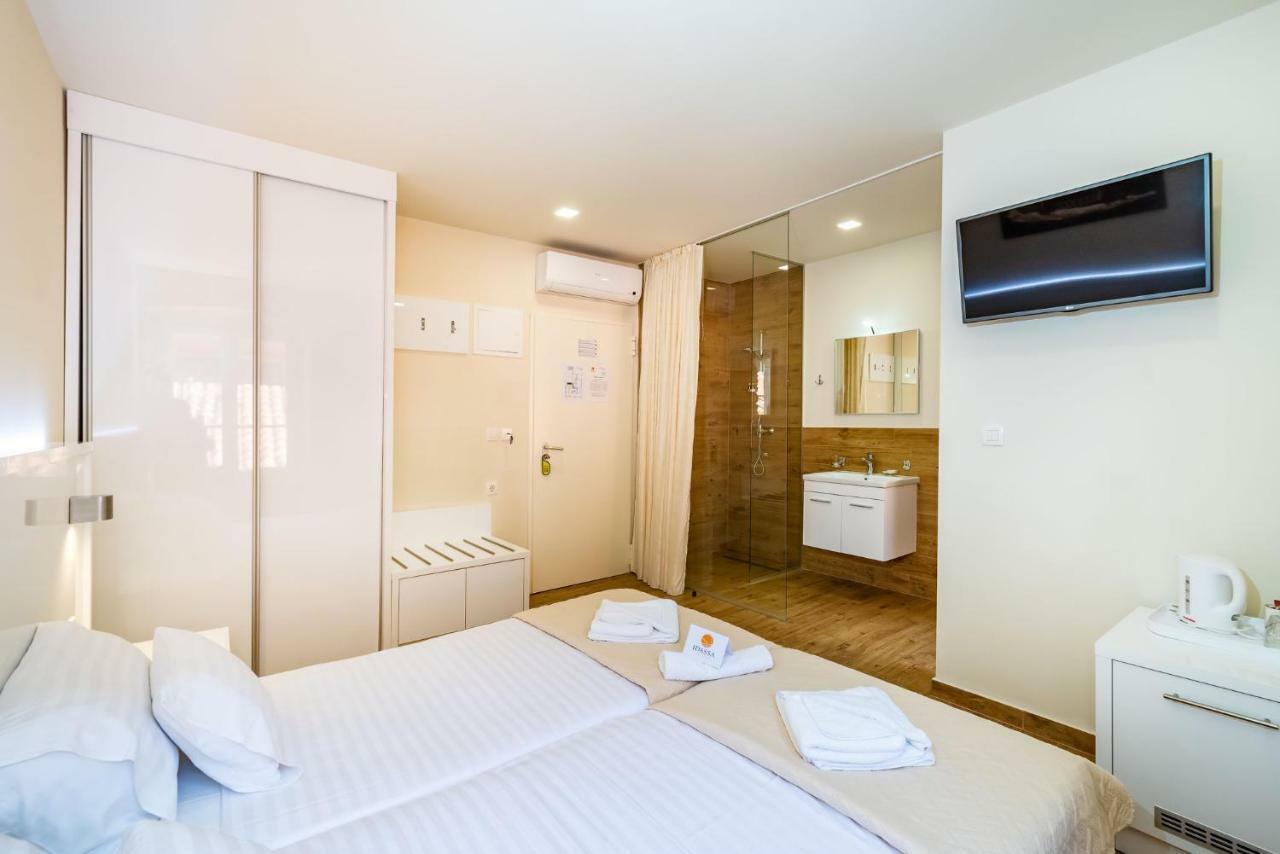 Idassa Atrium Rooms Zadar Extérieur photo