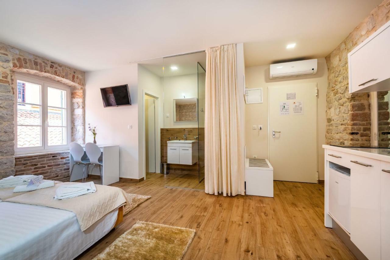 Idassa Atrium Rooms Zadar Extérieur photo